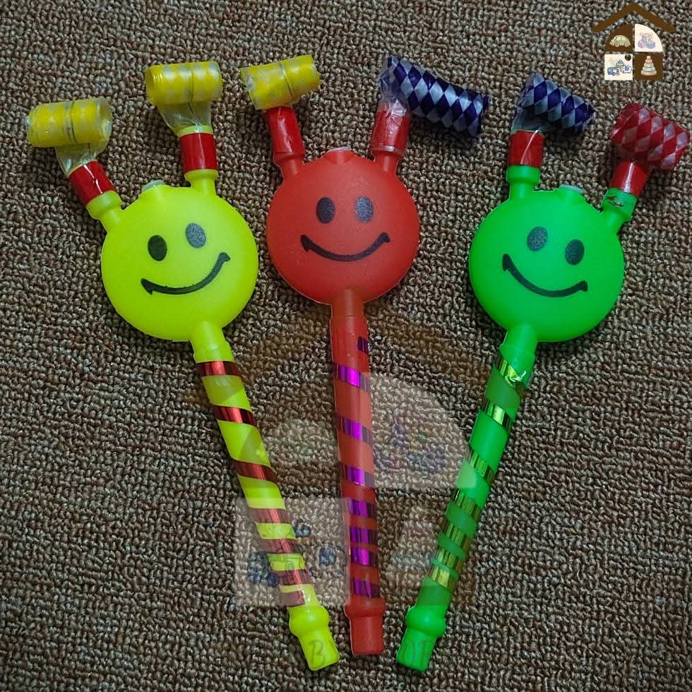 স্মাইলি ফেস পার্টি হুইসেল (Smiley Face Party Whistle)